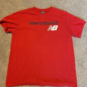 New Balance T - size XL (fits like a large)